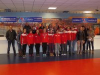 Reprezentacja Tomaszowa Mazowieckiego na zawody w łyżwiarstwie szybkim Viking Race w Holandii